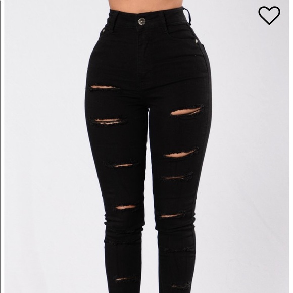 SOLD! NWOT Black ripped skinny jeans - Picture 2 of 4